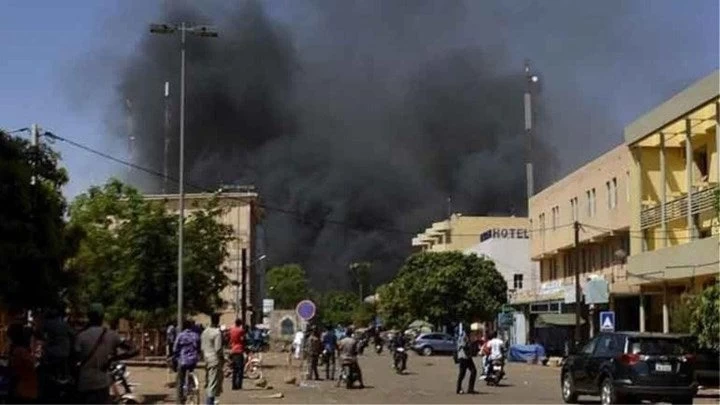 Είκοσι νεκροί από επίθεση Τζιχαντιστών σε χρυσωρυχείο στη Βόρεια Μπουρκίνα Φάσο